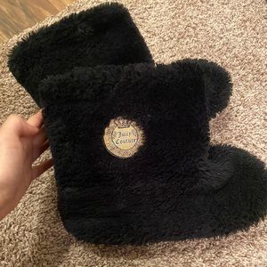 Juicy Couture boot slippers